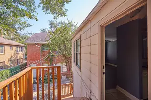 2634 Peckham St, Houston, TX 77098 - Photo 5