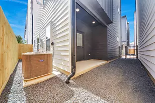 923 Fisher St, Houston, TX 77018 - Photo 41
