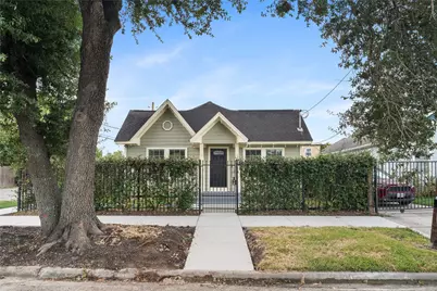 5256 Leeland Street, Houston, TX 77023 - Photo 1
