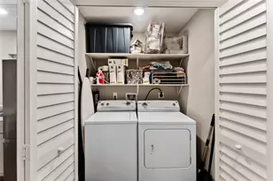 5256 Leeland St, Houston, TX 77023 - Photo 25