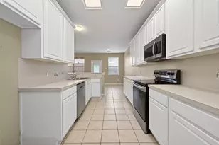 6127 Morningshire Ln, Houston, TX 77084 - Photo 11