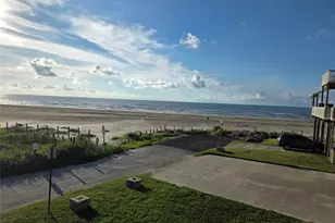 12628 W Ventura Dr, Galveston, TX 77554 - Photo 41