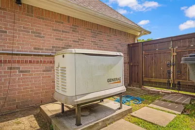 910 Apollo Street, New Caney, TX 77357 - Photo 5