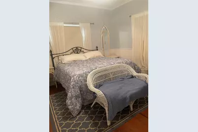 411 5th Street, Palacios, TX 77465 - Photo 5