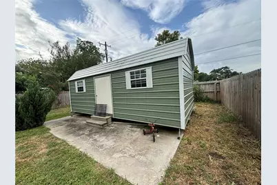 2213 1st Avenue N, Texas City, TX 77590 - Photo 15