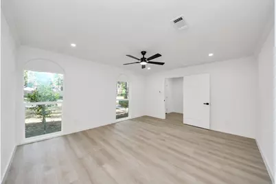 13335 Balmore Cir Circle, Houston, TX 77069 - Photo 9