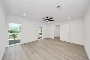 13335 Balmore Cir Circle, Houston, TX 77069 - Photo 9