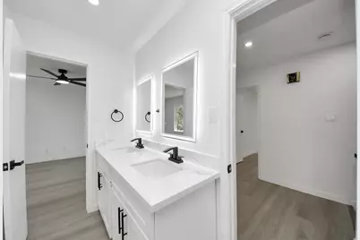 13335 Balmore Cir Circle, Houston, TX 77069 - Photo 27