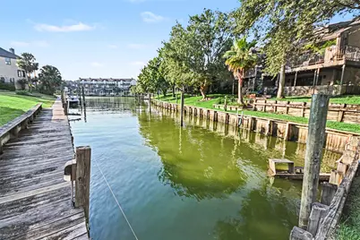 18222 Bal Harbour Drive, Houston, TX 77058 - Photo 33