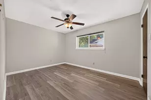 11710 N Petersham Dr, Houston, TX 77031 - Photo 37