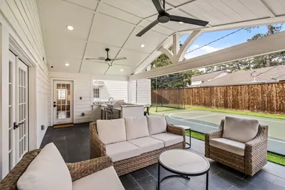 13926 Woodthorpe Lane, Houston, TX 77079 - Photo 37