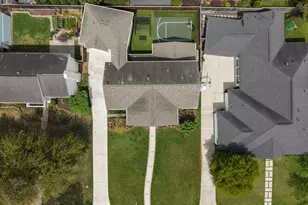 13926 Woodthorpe Ln, Houston, TX 77079 - Photo 3