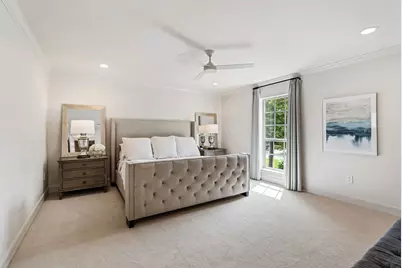 13926 Woodthorpe Lane, Houston, TX 77079 - Photo 23