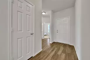 4343 Roaring Timber Dr, Conroe, TX 77304 - Photo 5