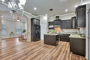 1220 Parkman St, Lufkin, TX 75901 - Photo 11