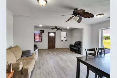 2024 Beverly Lane, Sealy, TX 77474 - Photo 17