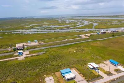 1272 N Tinkle Lane, Crystal Beach, TX 77650 - Photo 27