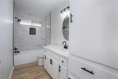 16131 Forest Way Drive, Houston, TX 77090 - Photo 11
