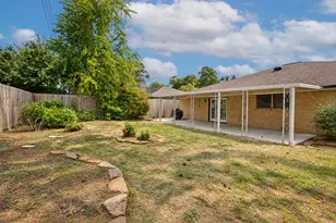 16131 Forest Way Dr, Houston, TX 77090 - Photo 15