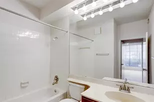 8055 Cambridge St, Houston, TX 77054 - Photo 13