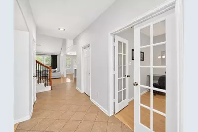 15306 Russelfern Ln, Houston, TX 77049 - Photo 3