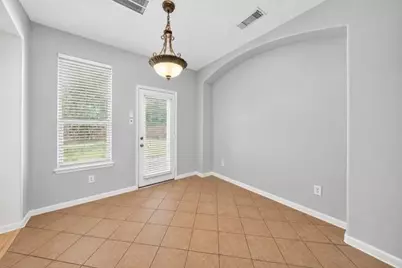 15306 Russelfern Ln, Houston, TX 77049 - Photo 13