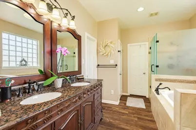 808 S Belle Drive, Angleton, TX 77515 - Photo 25