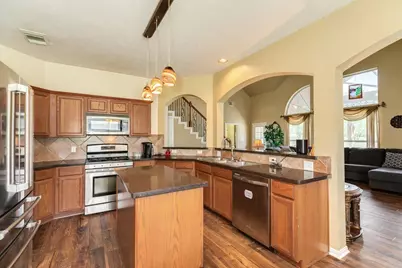 808 S Belle Drive, Angleton, TX 77515 - Photo 17