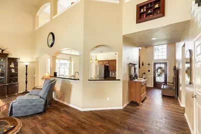 808 S Belle Drive, Angleton, TX 77515 - Photo 15