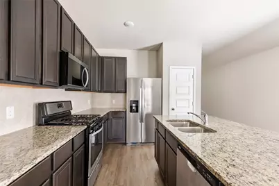 13858 Green Heron Way, Splendora, TX 77372 - Photo 5
