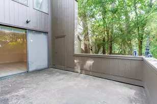 152 Litchfield Ln, Houston, TX 77024 - Photo 31