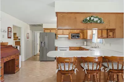 319 Shady Acres Lane, Brenham, TX 77833 - Photo 7