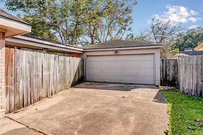 2710 Green Fields Drive, Sugar Land, TX 77479 - Photo 31