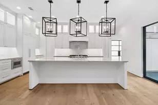 2320 Bartlett St, Houston, TX 77098 - Photo 9