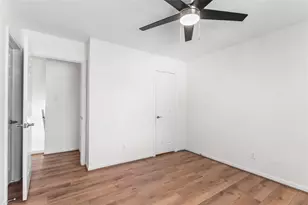 1703 Woodland Springs St, Houston, TX 77077 - Photo 33