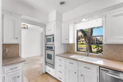 1703 Woodland Springs Street, Houston, TX 77077 - Photo 17