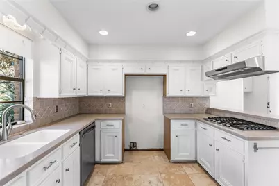 1703 Woodland Springs Street, Houston, TX 77077 - Photo 15