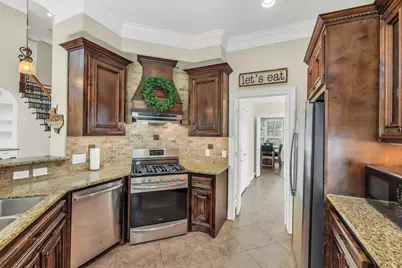 754 Holly Springs Drive, Conroe, TX 77302 - Photo 5