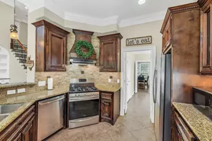 754 Holly Springs Dr, Conroe, TX 77302 - Photo 5