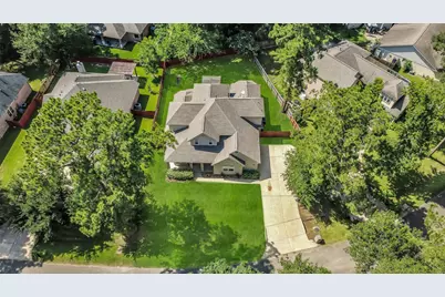 754 Holly Springs Drive, Conroe, TX 77302 - Photo 3