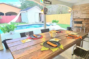 11703 Teaneck Dr, Houston, TX 77089 - Photo 3