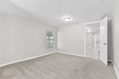 6905 Speaker Street, Hitchcock, TX 77563 - Photo 11