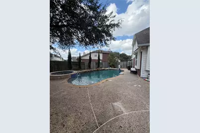 1242 Cambrian Park Court, Sugar Land, TX 77479 - Photo 11