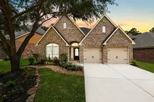 213 Forest Heights Ln, Montgomery, TX 77316 - Photo 1
