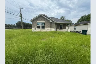 2290 Ives Street, Beaumont, TX 77703 - Photo 3