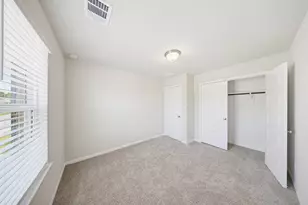 18560 Meadow Point Ln, Conroe, TX 77316 - Photo 15