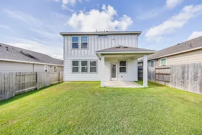 18560 Meadow Point Lane, Conroe, TX 77316 - Photo 19