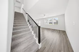 18560 Meadow Point Ln, Conroe, TX 77316 - Photo 3