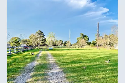 29921 Waller Spring Creek Road, Waller, TX 77484 - Photo 21