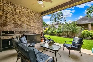 517 Alden Springs Ln, Pinehurst, TX 77362 - Photo 35